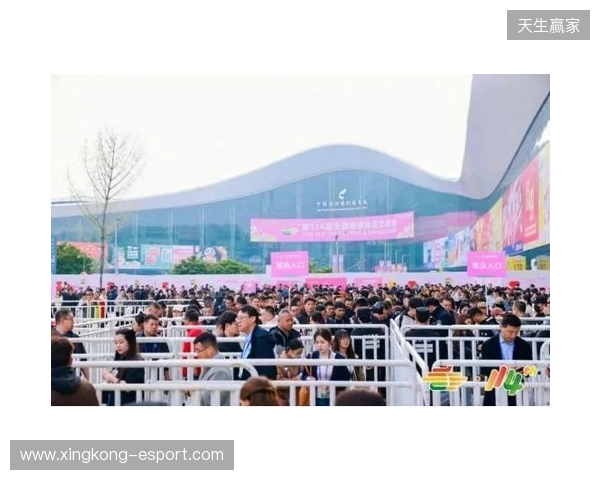 第114届全国糖酒会在蓉启幕 金宫川派味业展位人气爆棚